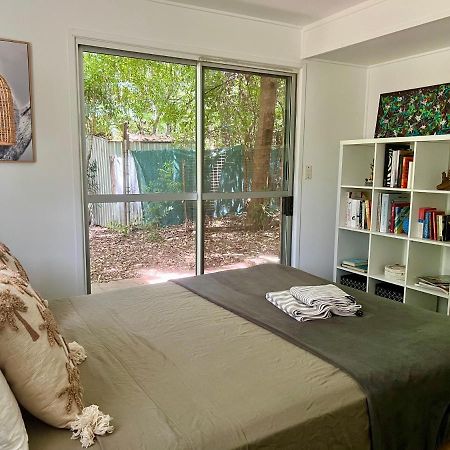 Jikinerita Homestay Nelly Bay Extérieur photo