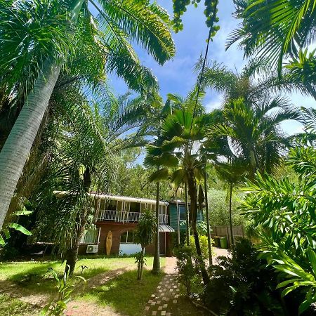 Jikinerita Homestay Nelly Bay Extérieur photo